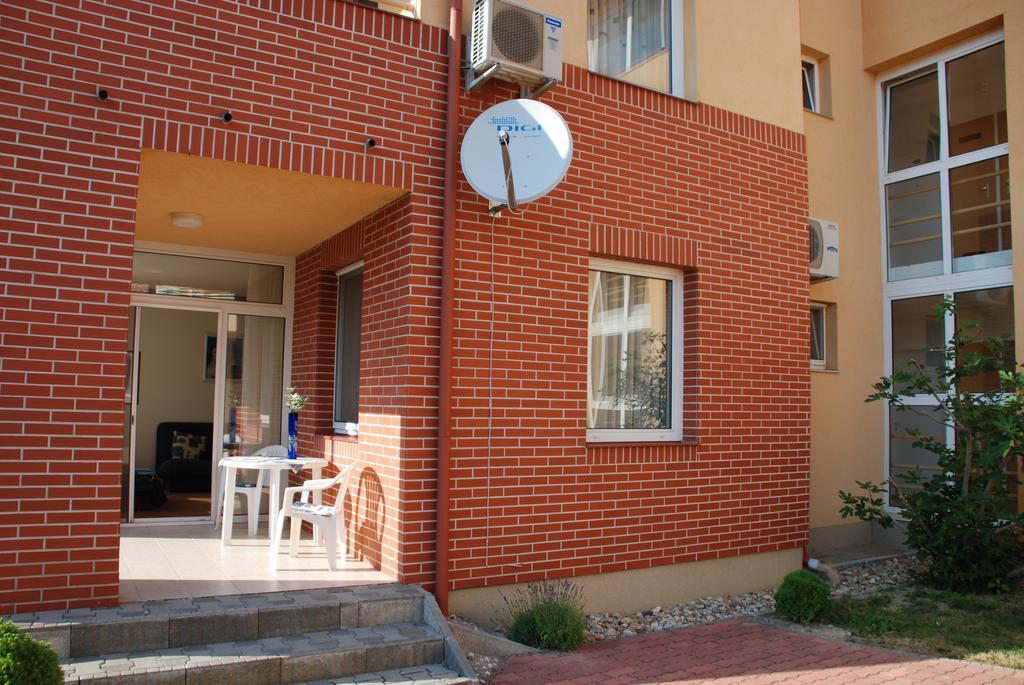 Апартаменти Romai Apartmanhaz Хевіз Номер фото